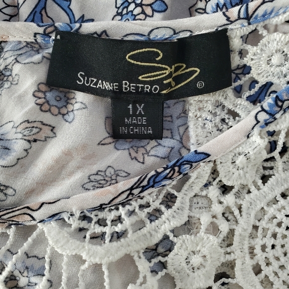 Suzanne Betro Crochet Lace Floral Multicolored Flowy Blouse Top 1X - Picture 2 of 8
